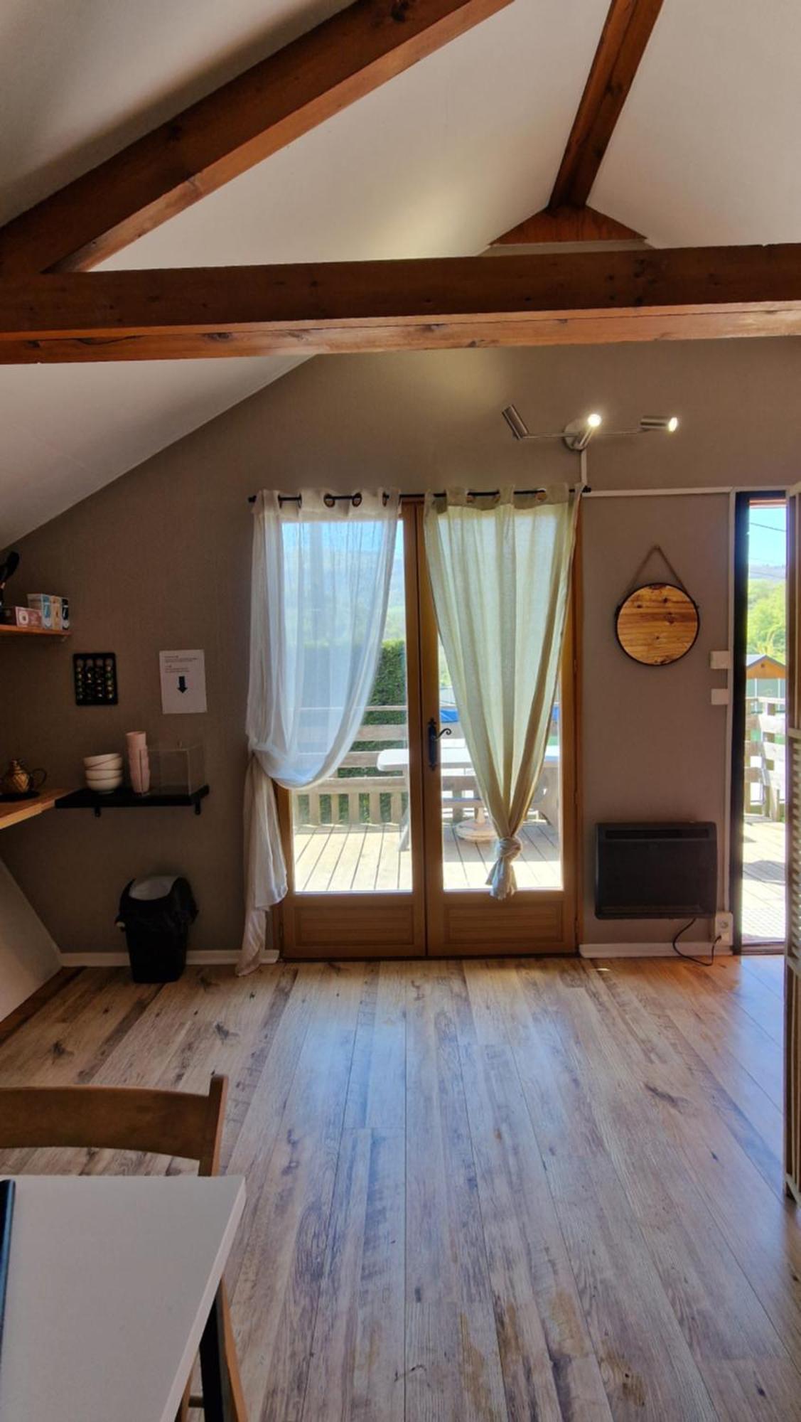 Chalet Bord De Lac Avec Piscine N2E Laffrey Exterior photo